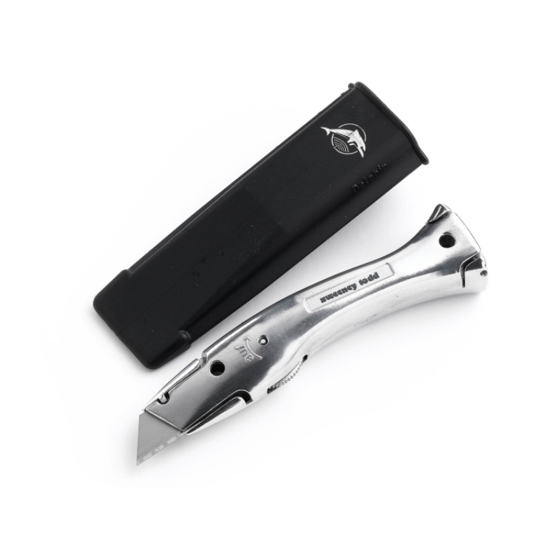 CARPET KNIFE